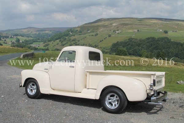 Pictures of the truck in the Yorkshire Dales.