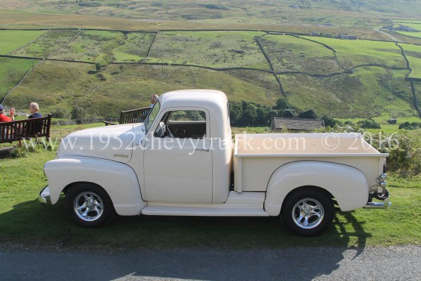 Pictures of the truck in the Yorkshire Dales.