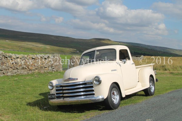 Pictures of the truck in the Yorkshire Dales.